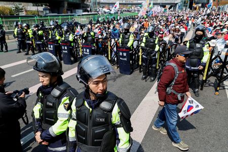 tagreuters.com2025binary_LYNXNPEL3303T-VIEWIMAGE