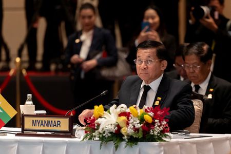 tagreuters.com2025binary_LYNXNPEL3401E-VIEWIMAGE