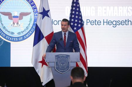 tagreuters.com2025binary_LYNXNPEL3812D-VIEWIMAGE