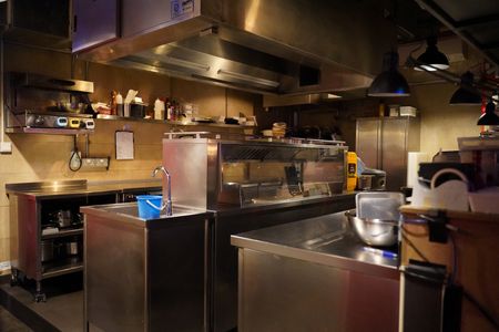 tagreuters.com2025binary_LYNXNPEL3900B-VIEWIMAGE