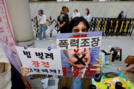 tagreuters.com2025binary_LYNXNPEL3A0GH-VIEWIMAGE