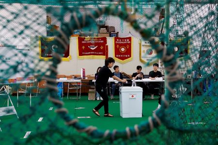 tagreuters.com2025binary_LYNXNPEL5206L-VIEWIMAGE