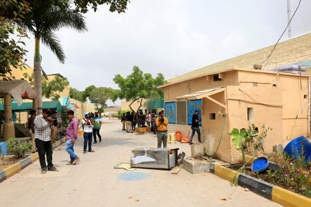 tagreuters.com2025binary_LYNXNPEL5209H-VIEWIMAGE