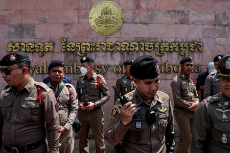 tagreuters.com2025binary_LYNXNPEL5601N-VIEWIMAGE