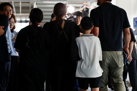 tagreuters.com2025binary_LYNXNPEL8B0A3-VIEWIMAGE