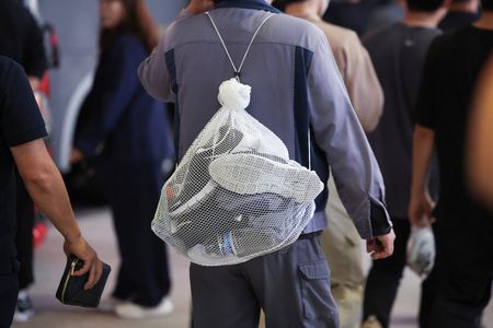 tagreuters.com2025binary_LYNXNPEL8B0A6-VIEWIMAGE