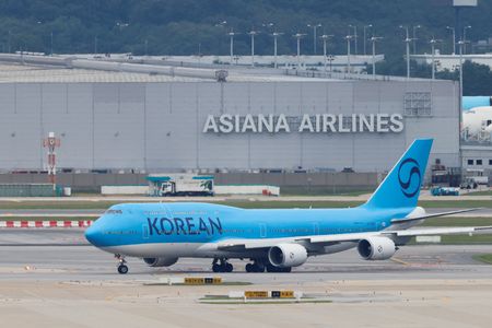 tagreuters.com2025binary_LYNXNPEL8B0A7-VIEWIMAGE