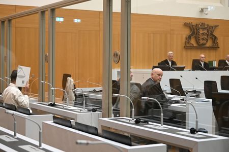 tagreuters.com2025binary_LYNXNPEL8F0BV-VIEWIMAGE