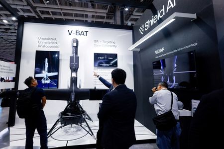 tagreuters.com2025binary_LYNXNPEL8J03P-VIEWIMAGE