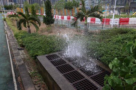 tagreuters.com2025binary_LYNXNPEL8M043-VIEWIMAGE