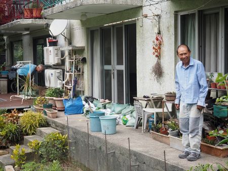 tagreuters.com2025binary_LYNXNPEL8M076-VIEWIMAGE