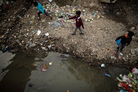 tagreuters.com2025binary_LYNXNPEL8M0MS-VIEWIMAGE