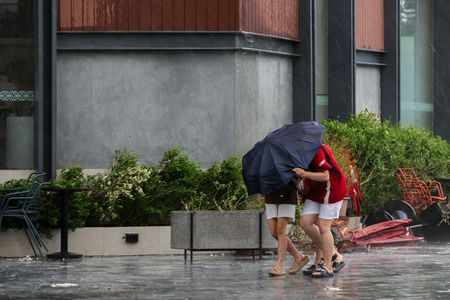 tagreuters.com2025binary_LYNXNPEL8T020-VIEWIMAGE