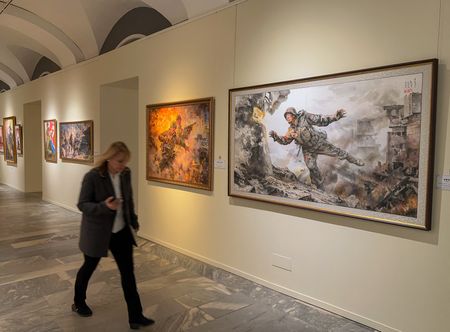 tagreuters.com2025binary_LYNXNPEL8T0FT-VIEWIMAGE