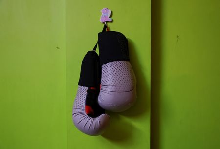 tagreuters.com2025binary_LYNXNPEL910HO-VIEWIMAGE