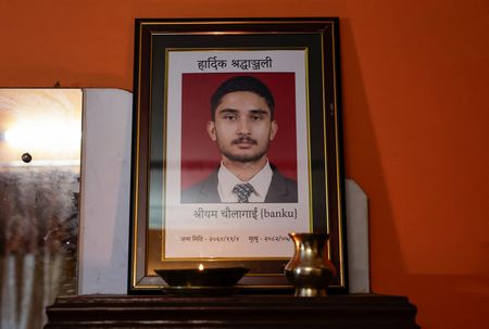 tagreuters.com2025binary_LYNXNPEL910HT-VIEWIMAGE