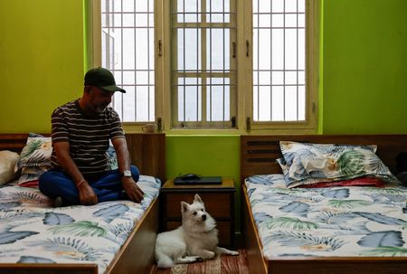 tagreuters.com2025binary_LYNXNPEL910HY-VIEWIMAGE