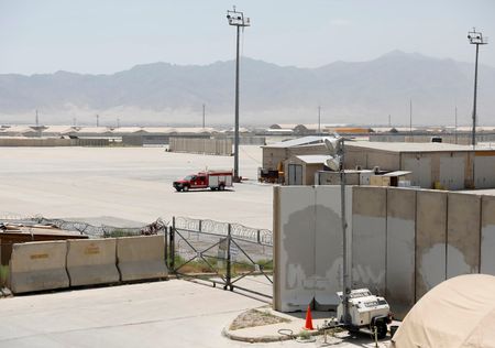 tagreuters.com2025binary_LYNXNPEL970EJ-VIEWIMAGE