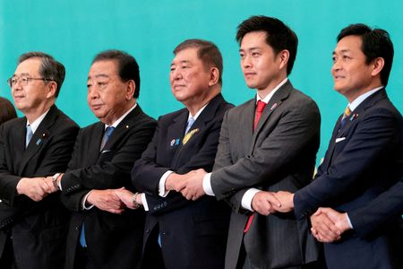 tagreuters.com2025binary_LYNXNPEL9J06W-VIEWIMAGE