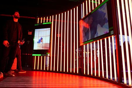 tagreuters.com2021binary_LYNXMPEHBJ0GL-VIEWIMAGE