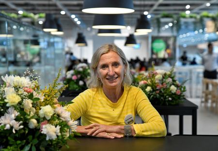 tagreuters.com2022binary_LYNXMPEI5K0SN-VIEWIMAGE