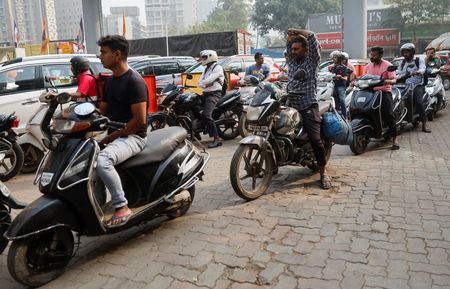 tagreuters.com2024binary_LYNXMPEK0204D-VIEWIMAGE