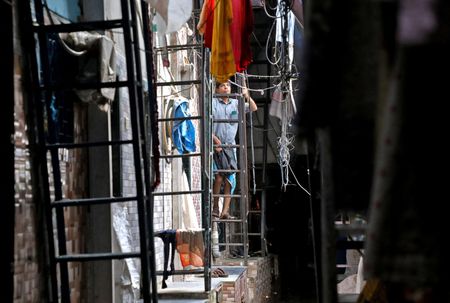 tagreuters.com2024binary_LYNXMPEKBJ0CU-VIEWIMAGE