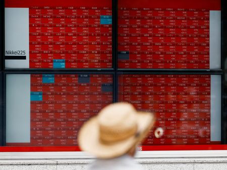 tagreuters.com2025binary_LYNXMPEL6E01X-VIEWIMAGE