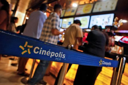 tagreuters.com2025binary_LYNXMPEL6F047-VIEWIMAGE