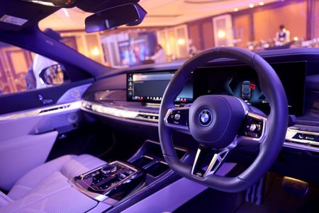 tagreuters.com2025binary_LYNXMPEL810DF-VIEWIMAGE