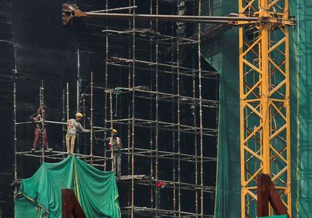 tagreuters.com2025binary_LYNXMPELAR0EL-VIEWIMAGE