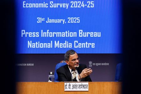 tagreuters.com2025binary_LYNXNPEL0U0GH-VIEWIMAGE