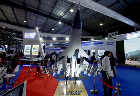 tagreuters.com2025binary_LYNXNPEL8O0EI-VIEWIMAGE