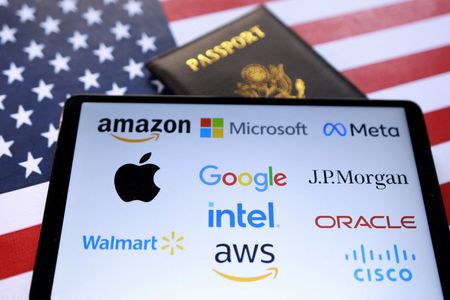 tagreuters.com2025binary_LYNXNPEL8T080-VIEWIMAGE