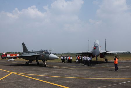 tagreuters.com2025binary_LYNXNPEL9G0N1-VIEWIMAGE