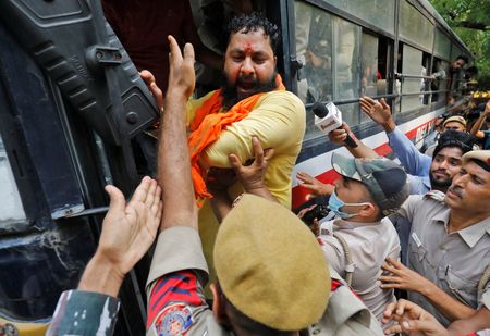 tagreuters.com2022binary_LYNXMPEI5S0SG-VIEWIMAGE