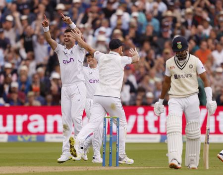 tagreuters.com2022binary_LYNXMPEI601RB-VIEWIMAGE