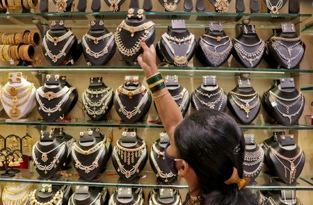 tagreuters.com2022binary_LYNXMPEI6R02V-VIEWIMAGE