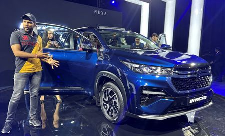 tagreuters.com2023binary_LYNXMPEJ640F4-VIEWIMAGE