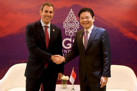 tagreuters.com2023binary_LYNXMPEJ6E00O-VIEWIMAGE