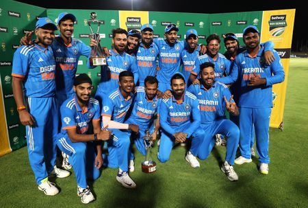 tagreuters.com2023binary_LYNXMPEJBK0QD-VIEWIMAGE