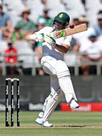 tagreuters.com2024binary_LYNXMPEK0206L-VIEWIMAGE