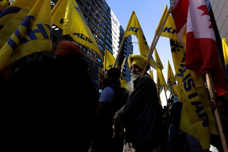 tagreuters.com2024binary_LYNXMPEK9H0P0-VIEWIMAGE