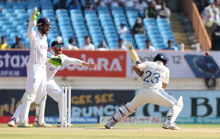 tagreuters.com2024binary_LYNXNPEK1H01H-VIEWIMAGE