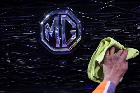 tagreuters.com2024binary_LYNXNPEK2J068-VIEWIMAGE