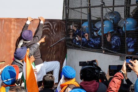 tagreuters.com2024binary_LYNXNPEKB50CX-VIEWIMAGE