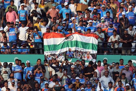 tagreuters.com2025binary_LYNXMPEL1909L-VIEWIMAGE