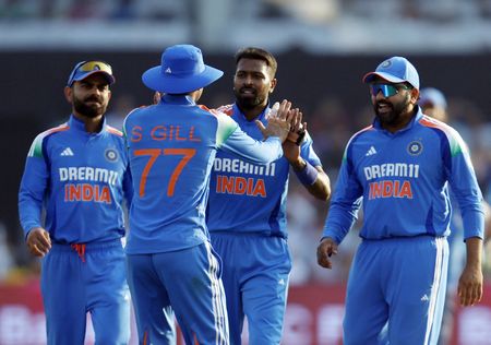 tagreuters.com2025binary_LYNXMPEL1909T-VIEWIMAGE