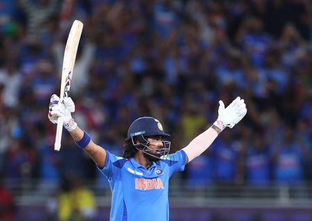 tagreuters.com2025binary_LYNXMPEL2806V-VIEWIMAGE