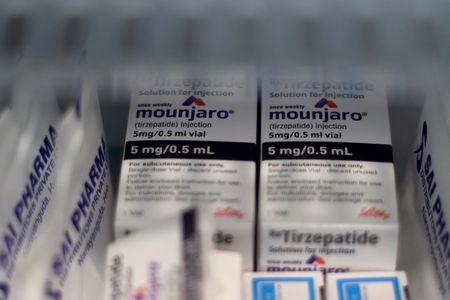 tagreuters.com2025binary_LYNXMPEL3D0WQ-VIEWIMAGE